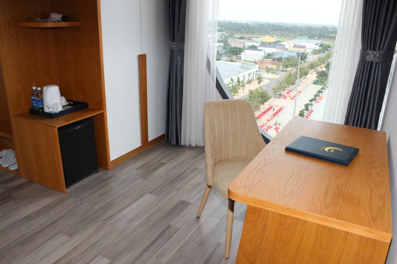 Sky Hotel Hong Ngu Bagian luar foto