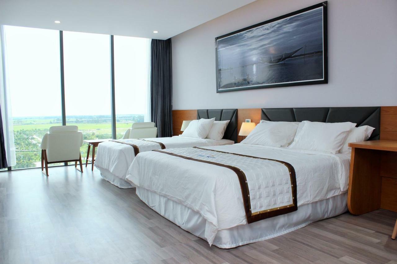 Sky Hotel Hong Ngu Bagian luar foto