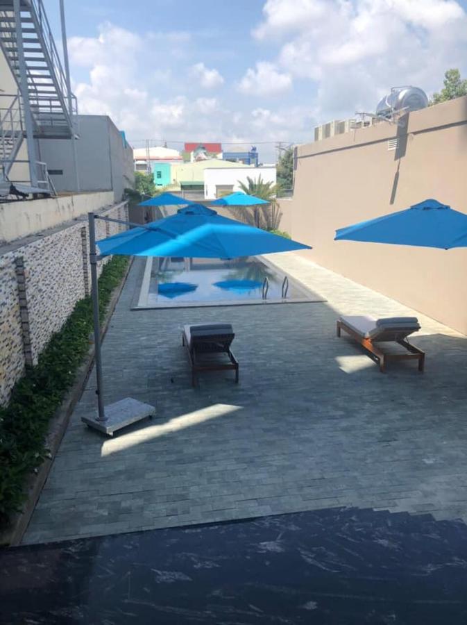 Sky Hotel Hong Ngu Bagian luar foto